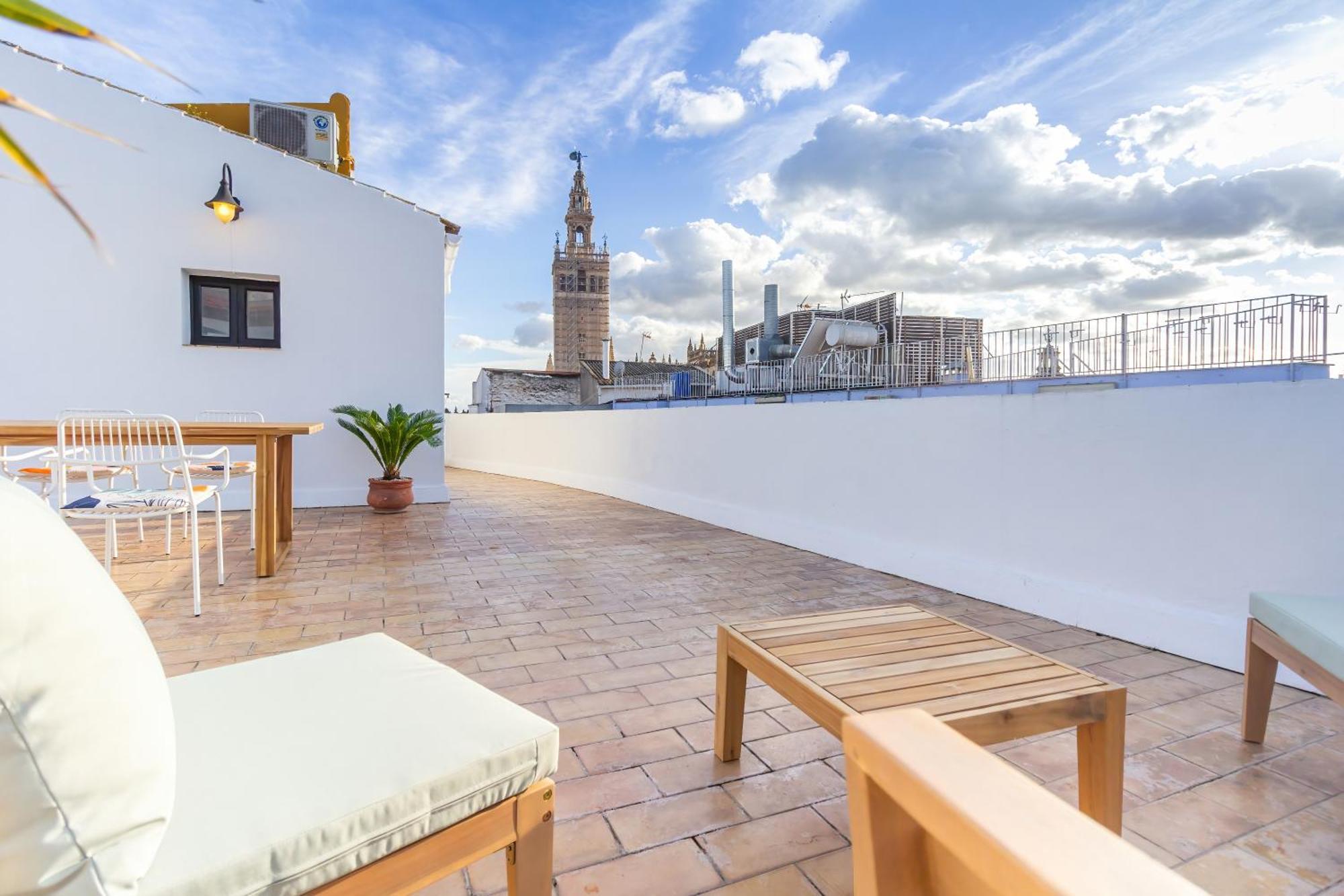 Alohamundi Giralda II Appartement Sevilla Buitenkant foto