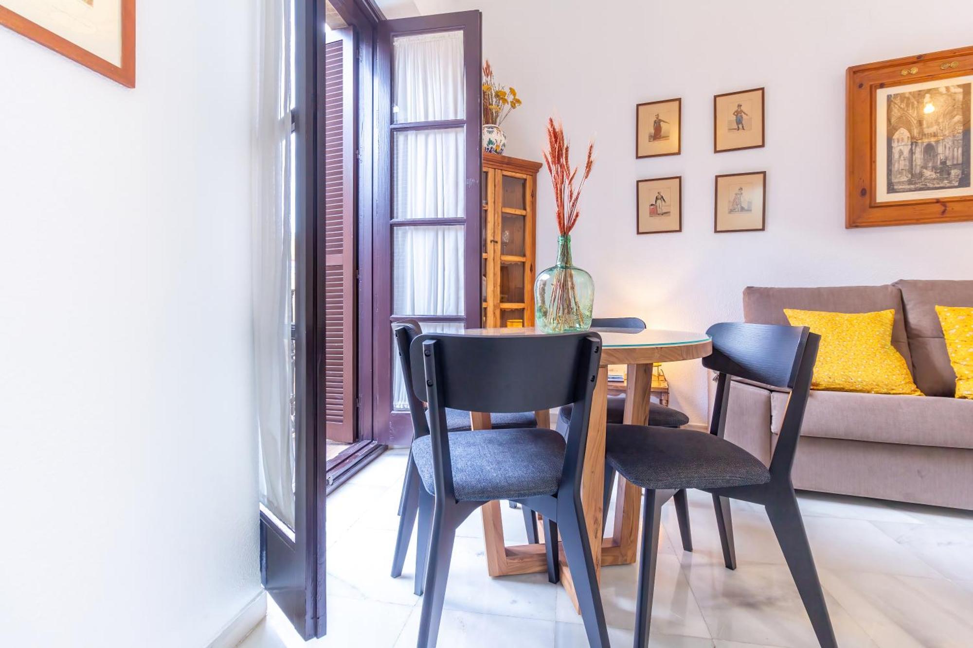 Alohamundi Giralda II Appartement Sevilla Buitenkant foto